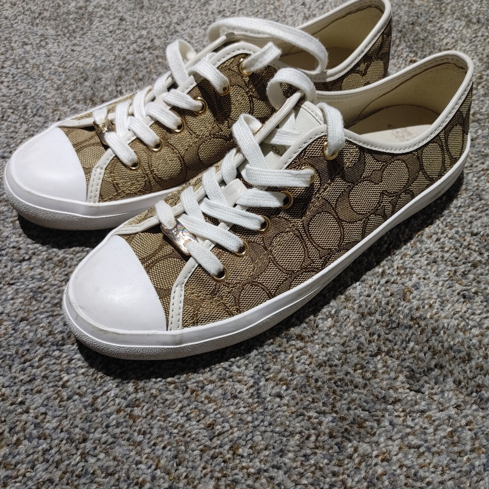COACH shoes size 9B